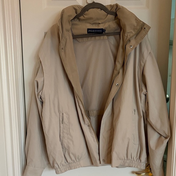 PGA Tour Other - PGA TOUR Beige Men's Windbreaker Jacket